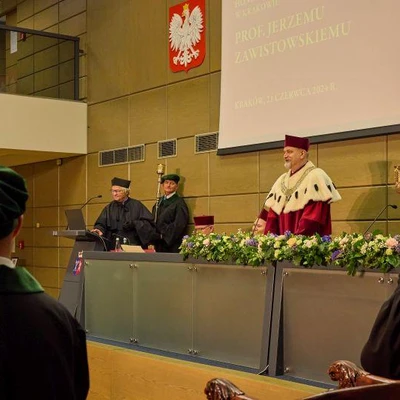Nadanie tytułu doktora honoris causa Jerzemu Zawistowskiemu, profesorowi Uniwersytetu Kolumbii Brytyjskiej w Vancouver