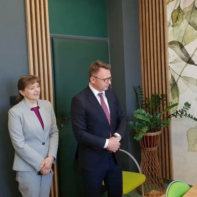10 maja 2022 r., Podpisanie umowy o współpracy między Uniwersytetem Rolniczym, a Szkołą Podstawową w Bibicach