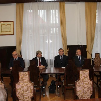 Rozdanie stypendiów z Własnego Funduszu Stypendialnego dla Studentów UR, Fundacji UR oraz Nagród Rektora dla Studentów i Doktorantów z Funduszu Promocji i Wychowania UR w Krakowie