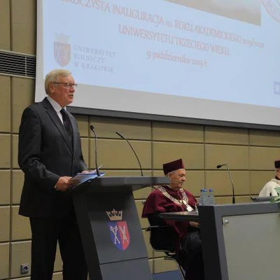 Uroczysta Inauguracja 10. Roku Akademickiego Uniwersytetu Trzeciego Wieku