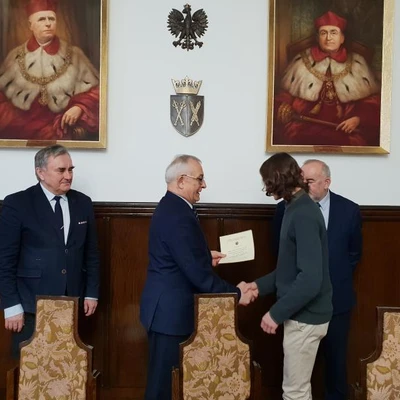 Rozdanie stypendiów z Własnego Funduszu Stypendialnego dla Studentów UR, Fundacji UR oraz Nagród Rektora dla Studentów i Doktorantów z Funduszu Promocji i Wychowania UR w Krakowie