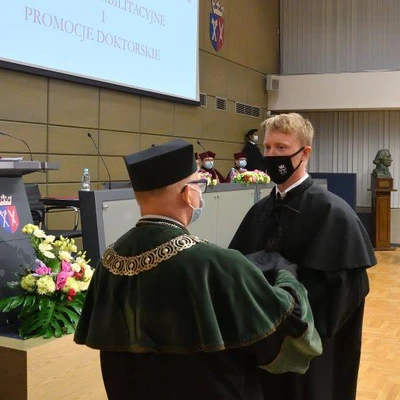 18 czerwca 2021 r., Promocje doktorskie i habilitacyjne - cz. 3. Promocje doktorskie