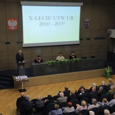 Uroczysta Inauguracja 10. Roku Akademickiego Uniwersytetu Trzeciego Wieku