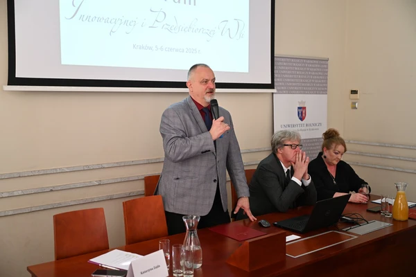 Uczestnicy forum_05