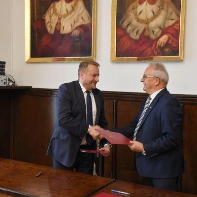 Podpisanie umowy z Instytutem Zootechniki PIB