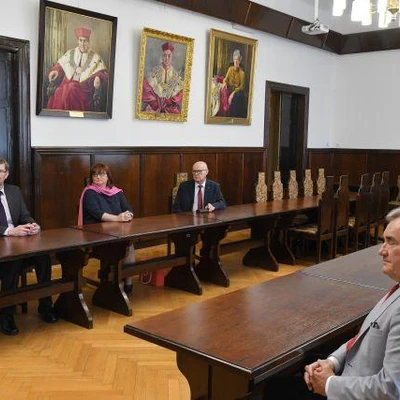 Podpisanie umowy z Instytutem Zootechniki PIB