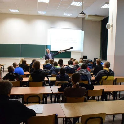 30 września 2023 r., Małopolska Noc Naukowców, UCMW, WBiO, WHiBZ, WISiG