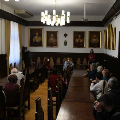 12-19 marca 2022 r. Zwiedzanie uczelni - Koło Grodzkie PTTK im. Ludomira Sawickiego - w ramach akcji 