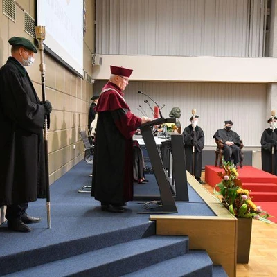 15 października 2021 r., Uroczystość nadania tytułu doktora honoris causa UR prof. Andrzejowi Koteckiemu