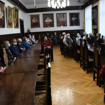 12-19 marca 2022 r. Zwiedzanie uczelni - Koło Grodzkie PTTK im. Ludomira Sawickiego - w ramach akcji 