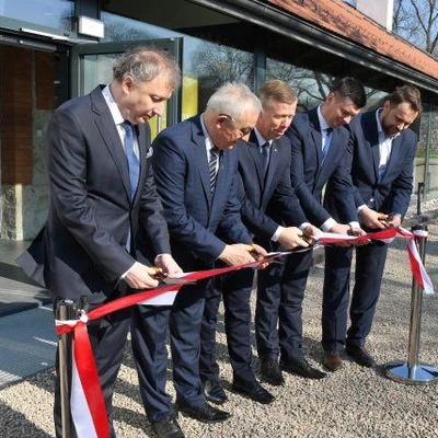 Uroczyste otwarcie wyremontowanego zespołu folwarcznego UR