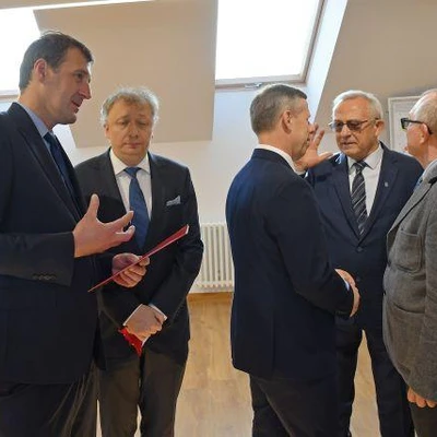 Uroczyste otwarcie wyremontowanego zespołu folwarcznego UR