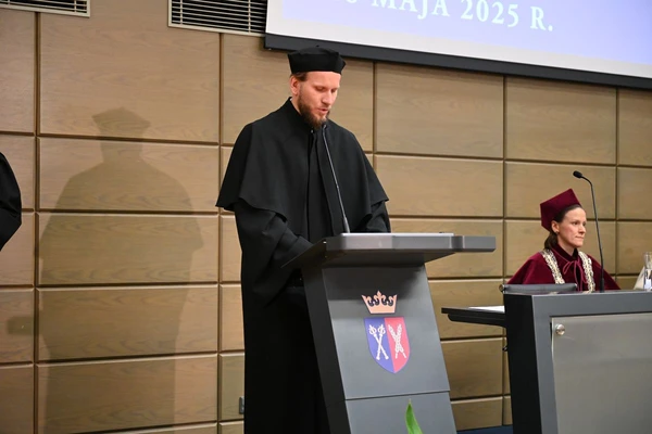 Uroczyste promocje doktorów habilitowanych i doktorów oraz odnowienie doktoratów w Uniwersytecie Rolniczym w Krakowie, fot. 28