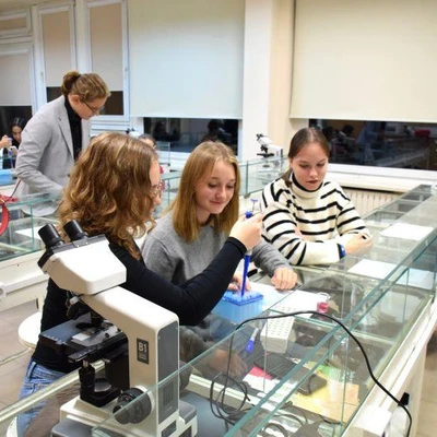 30 września 2023 r., Małopolska Noc Naukowców, UCMW, WBiO, WHiBZ, WISiG