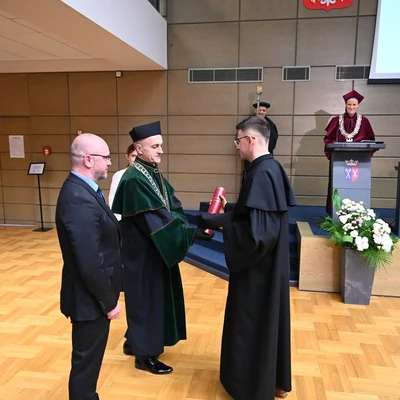 Uroczyste promocje doktorów habilitowanych i doktorów oraz odnowienie doktoratów w Uniwersytecie Rolniczym w Krakowie, fot. 23