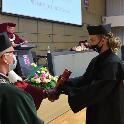 18 czerwca 2021 r., Promocje doktorskie i habilitacyjne - cz. 3. Promocje doktorskie