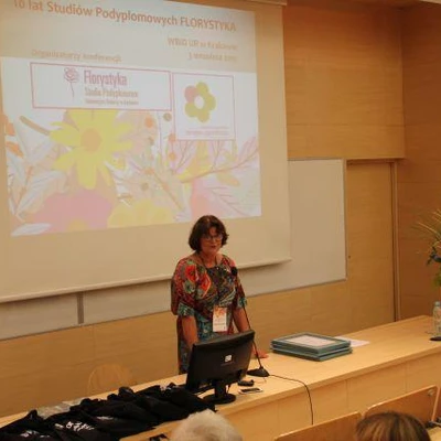 10 lat studiów podyplomowych Florystyka