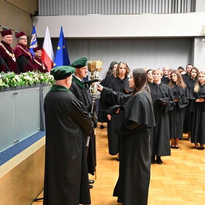 Uroczyste promocje doktorów habilitowanych i doktorów oraz odnowienie doktoratów w Uniwersytecie Rolniczym w Krakowie, fot. 19