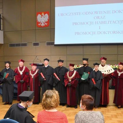 18 czerwca 2021 r., Promocje doktorskie i habilitacyjne - cz. 4. Zdjęcia pamiątkowe
