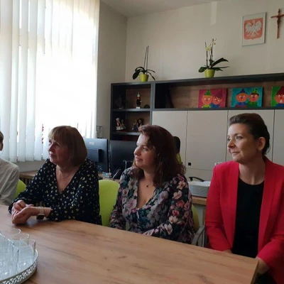 10 maja 2022 r., Podpisanie umowy o współpracy między Uniwersytetem Rolniczym, a Szkołą Podstawową w Bibicach