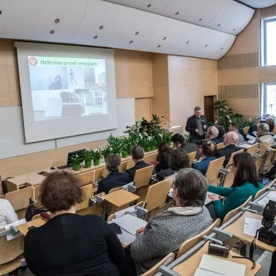 Zieleń dla czystego powietrza-konferencja naukowa