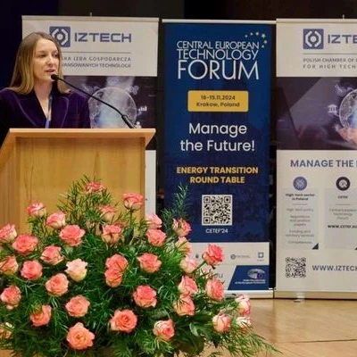 wystąpienie Iliana Ivanova, komisarz UE ds. innowacji podczas  Środkowoeuropejskiego Forum Technologicznego CETEF’24