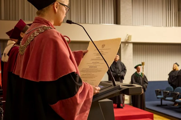 Uroczystość nadania tytułu Doktora Honoris Causa Profesorowi Wernerowi Praznikowi