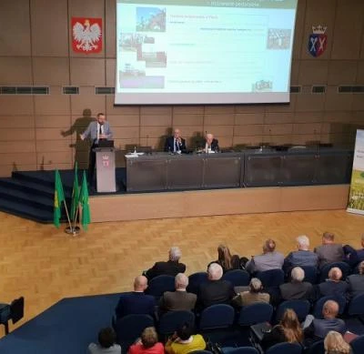 27 października 2022 r., Konferencja 