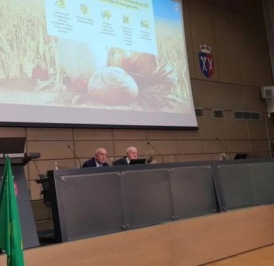 27 października 2022 r., Konferencja 