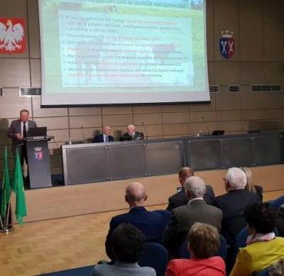 27 października 2022 r., Konferencja 