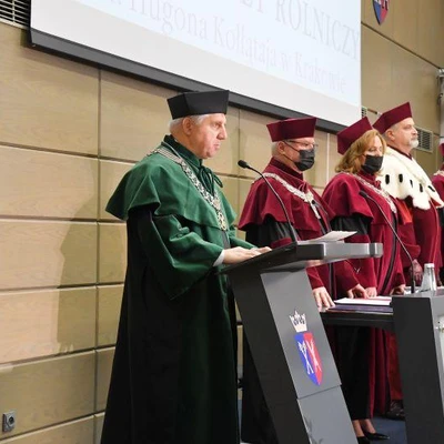 15 października 2021 r., Uroczystość nadania tytułu doktora honoris causa UR prof. Andrzejowi Koteckiemu