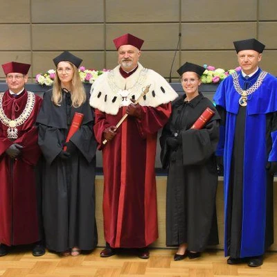 18 czerwca 2021 r., Promocje doktorskie i habilitacyjne - cz. 4. Zdjęcia pamiątkowe