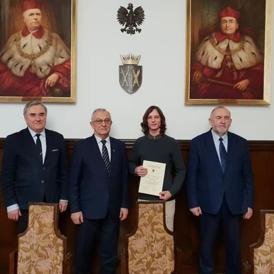 Rozdanie stypendiów z Własnego Funduszu Stypendialnego dla Studentów UR, Fundacji UR oraz Nagród Rektora dla Studentów i Doktorantów z Funduszu Promocji i Wychowania UR w Krakowie