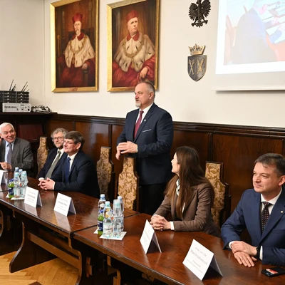 25 kwietnia 2025 r. Zakończenie IV edycji trzysemestralnych studiów podyplomowych Master of Business Administration „Zarządzanie bankiem spółdzielczym”
