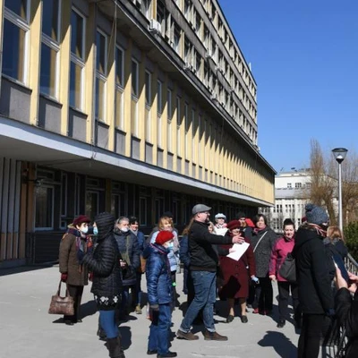 12-19 marca 2022 r. Zwiedzanie uczelni - Koło Grodzkie PTTK im. Ludomira Sawickiego - w ramach akcji 