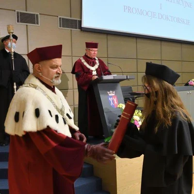 18 czerwca 2021 r., Promocje doktorskie i habilitacyjne - cz. 3. Promocje doktorskie