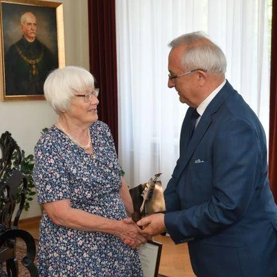 6-7 lipca 2020 r., Odnowienie doktoratów